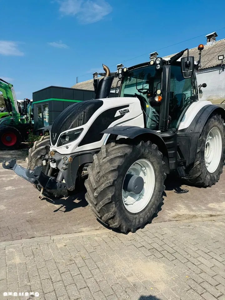 2018 Valtra T254 Versu, 8.300 mth, Import Auf Lager in der EU — Foto 1