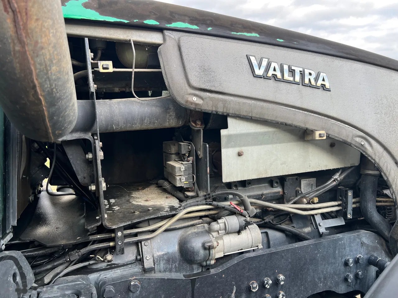 2005 Valtra T140, Import Auf Lager in der EU — Foto 1