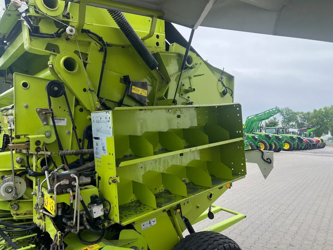 2006 Claas Variant 260 RotoCut, Import Auf Lager in der EU — Foto 9 z 11