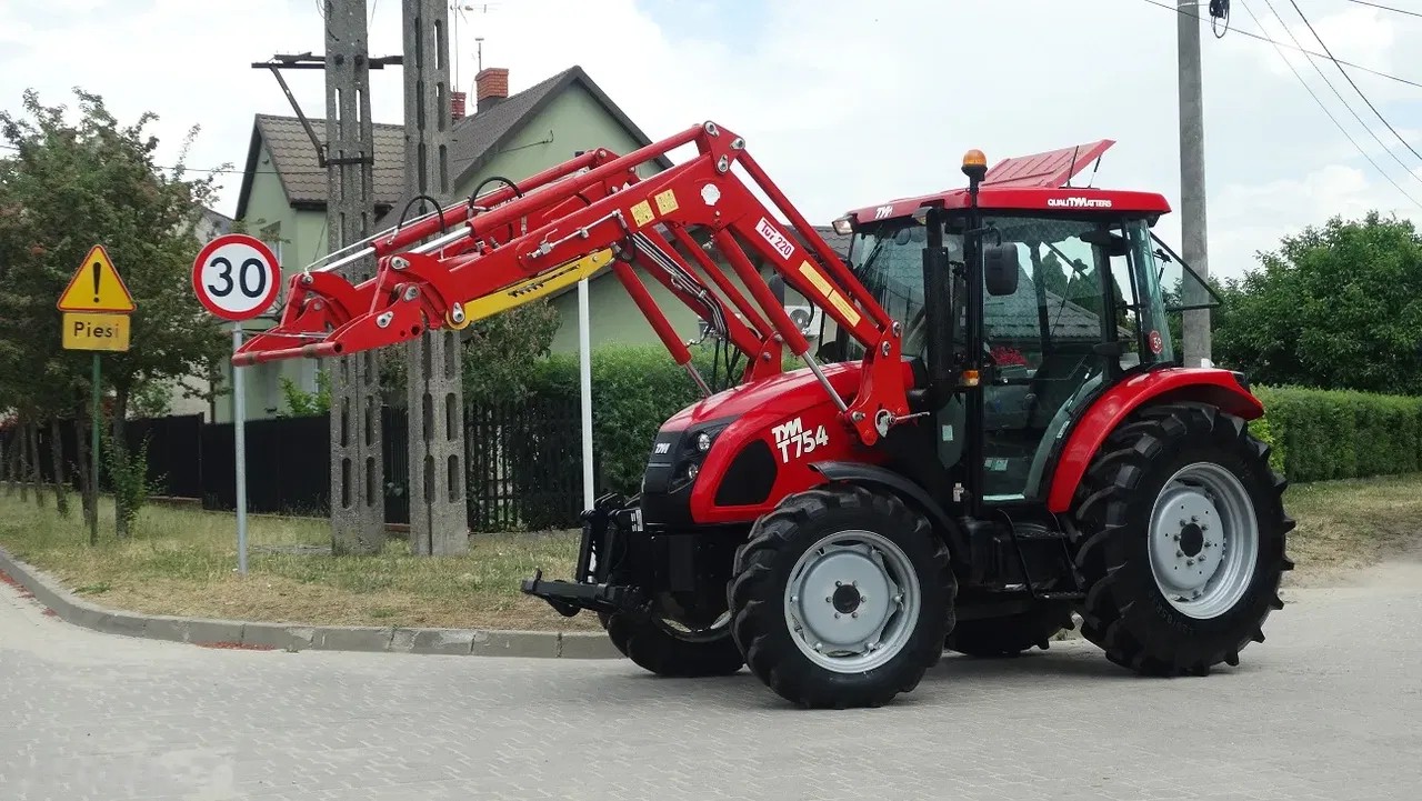 2017 Tym 754, 1.499 mth, Import Auf Lager in der EU — Foto 11 z 19