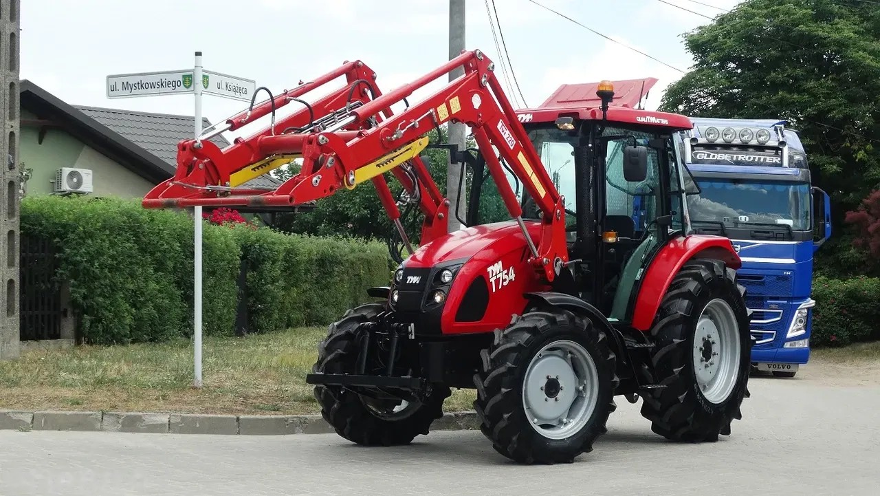 2017 Tym 754, 1.499 mth, Import Auf Lager in der EU — Foto 12 z 19