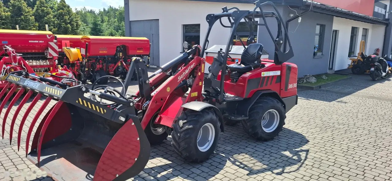 2022 Schaffer 3630, Import Auf Lager in der EU — Foto 4 z 12