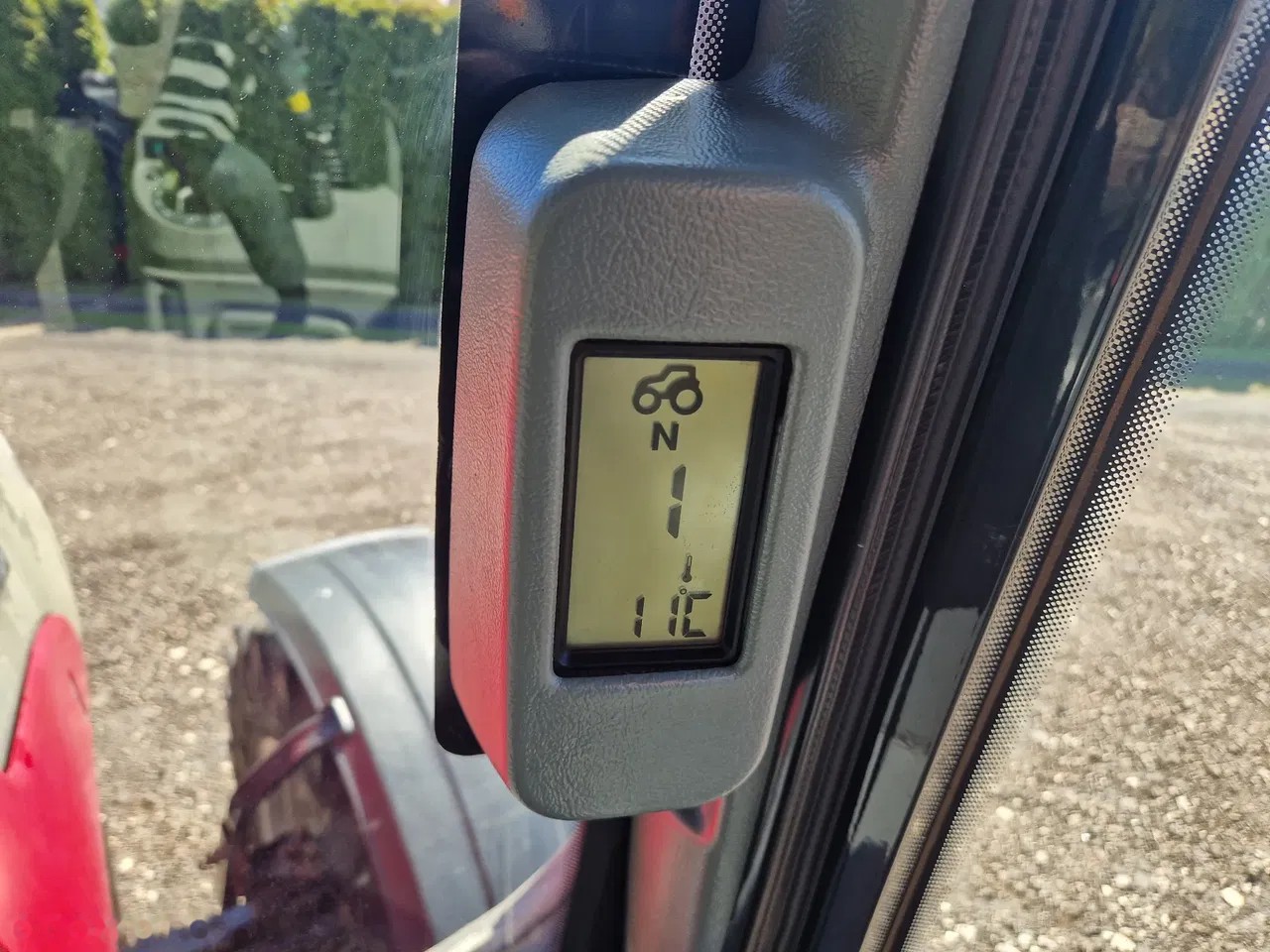 2008 Valtra T121 HiTech, 12.770 mth, Import Auf Lager in der EU — Foto 10 z 24
