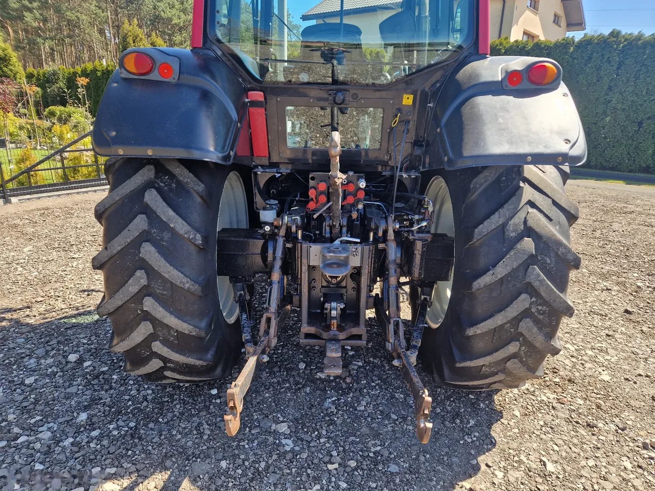 2008 Valtra T121 HiTech, 12.770 mth, Import Auf Lager in der EU — Foto 15 z 24