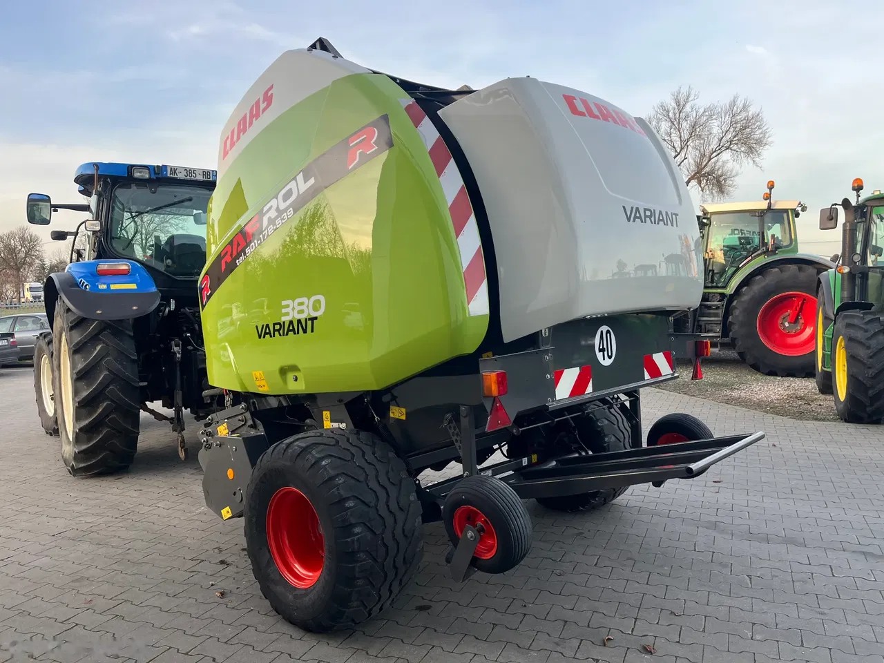 2013 Claas Variant 380, Import Auf Lager in der EU — Foto 6 z 13