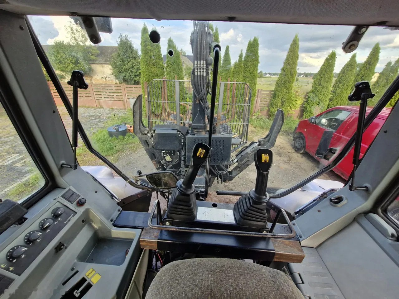 2004 Valtra T120, 12.323 mth, Import Auf Lager in der EU — Foto 11 z 14