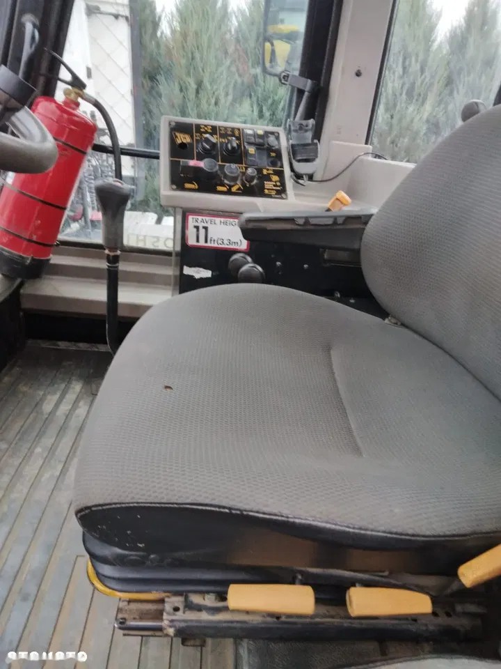 2004 JCB Fastrac 3155, 6.800 mth, Import Auf Lager in der EU — Foto 4 z 9
