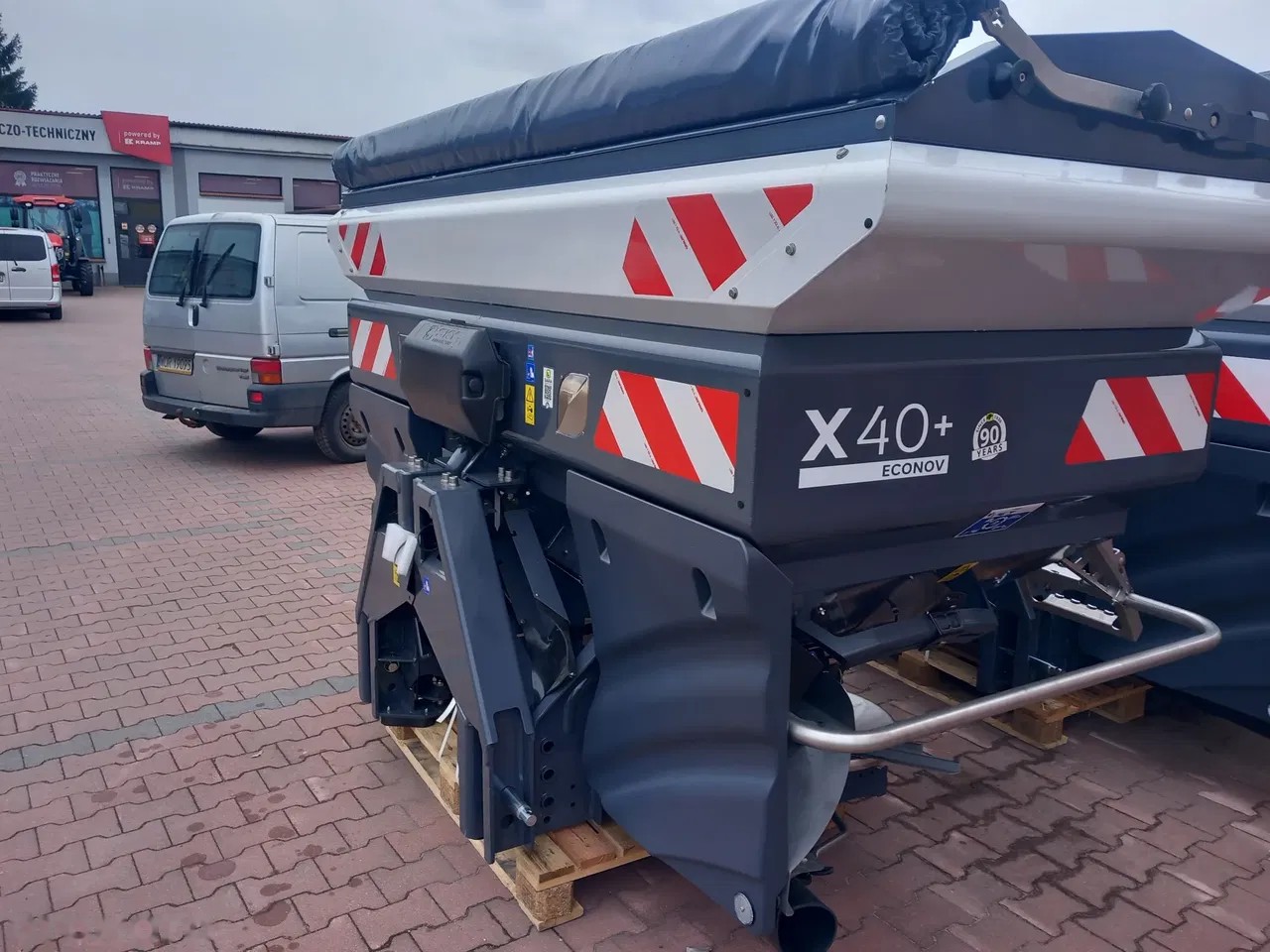 2024 Sky, Import Auf Lager in der EU — Foto 1