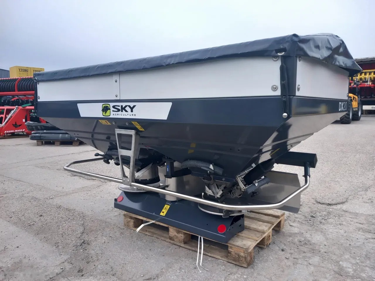 2024 Sky, Import Auf Lager in der EU — Foto 3 z 24