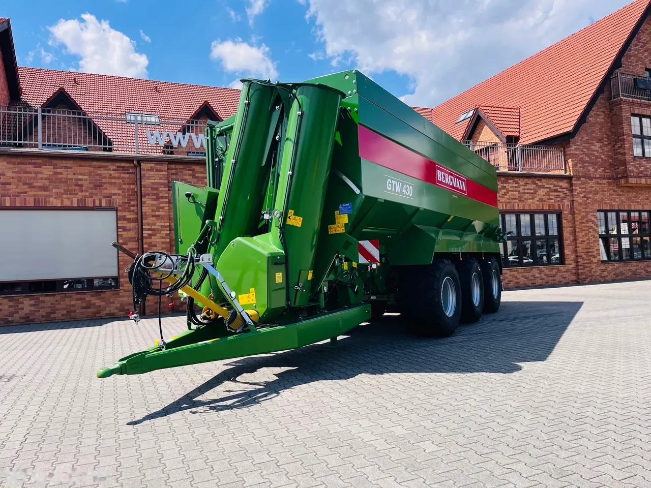 2024 Bergmann PŘÍVĚS, Import Auf Lager in der EU — Foto 3 z 21