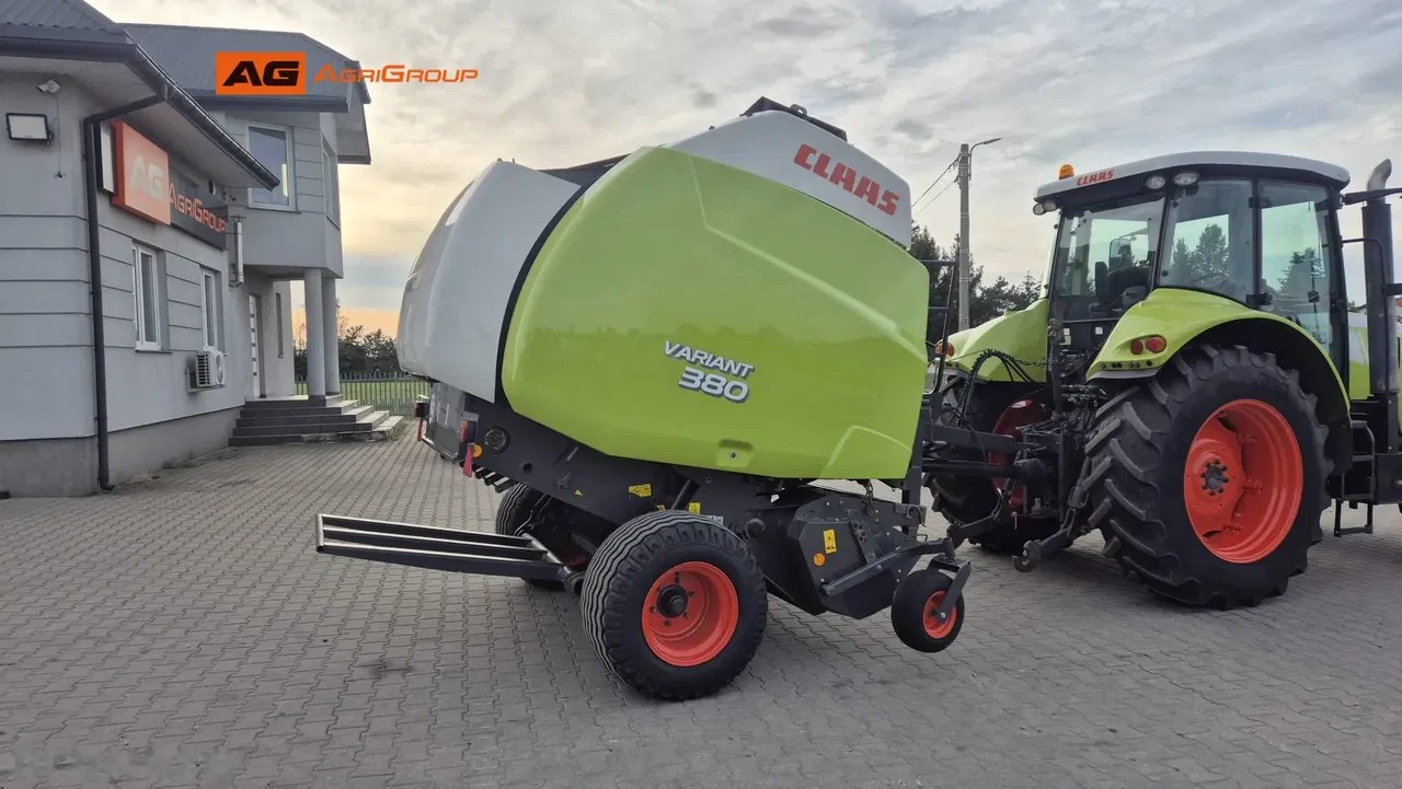 2008 Claas VARIANT 380 RF, Import Auf Lager in der EU — Foto 7 z 18