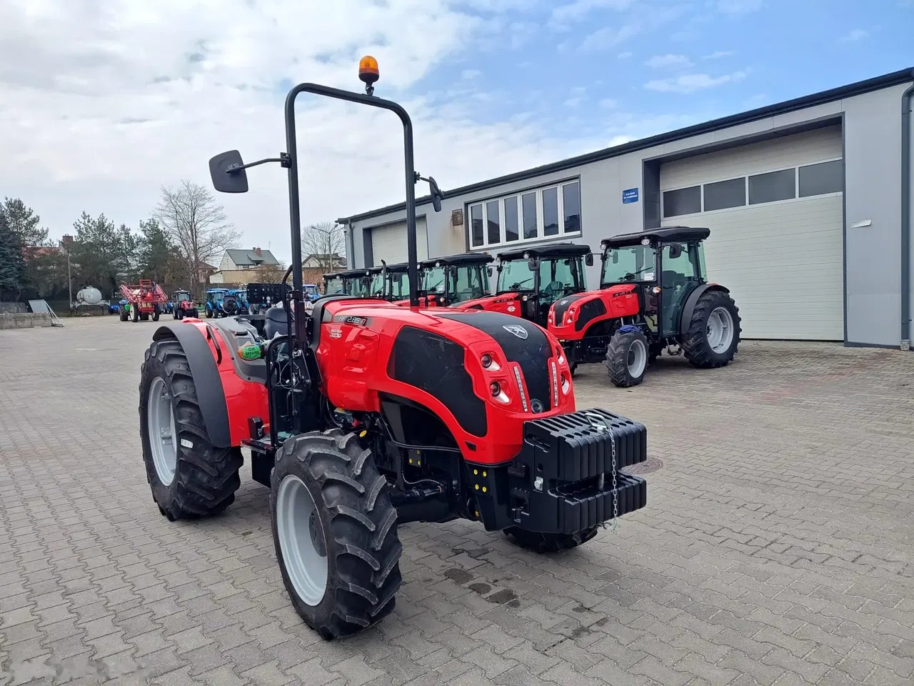 2025 Antonio Carraro AF 2.85N, 1 mth, Import Auf Lager in der EU — Foto 8 z 20