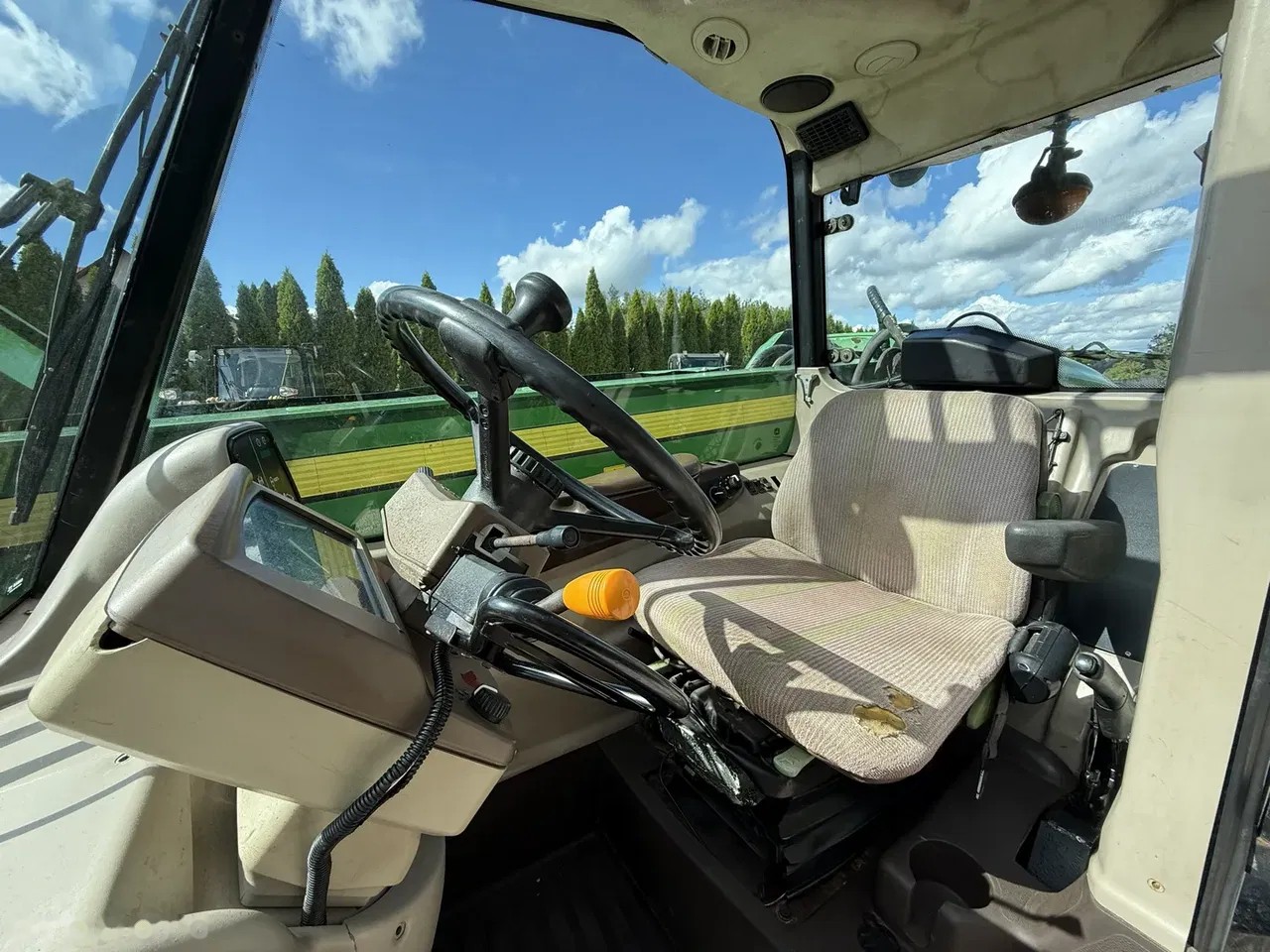2004 John Deere 3420, 12.499 mth, Import Auf Lager in der EU — Foto 9 z 24