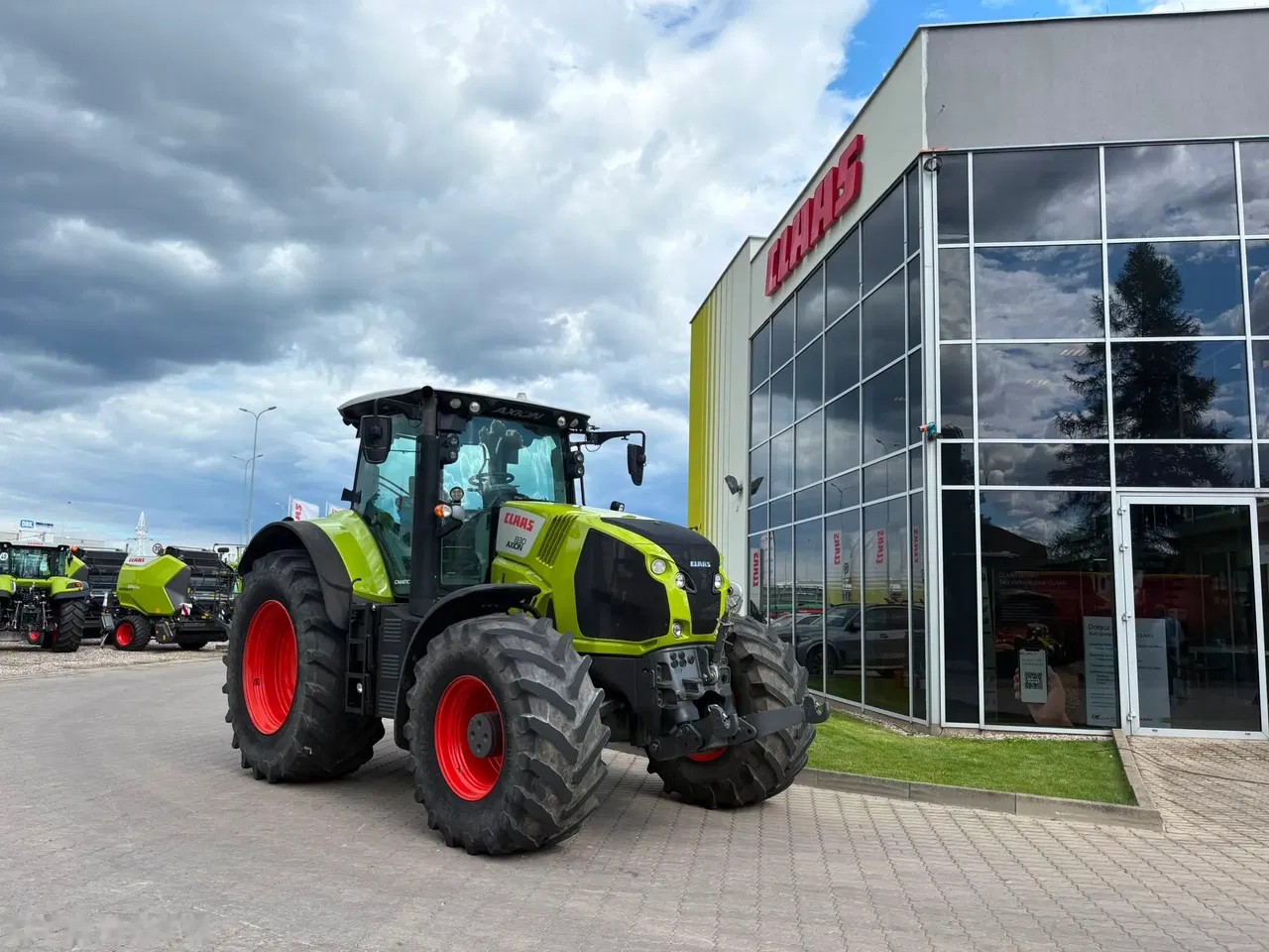 2018 Claas AXION 830 CMATIC, 4.755 mth, Import Auf Lager in der EU — Foto 2 z 24