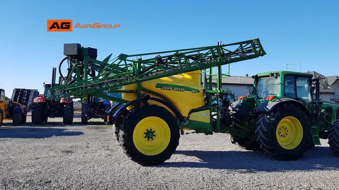 2002 John Deere 824, Import Auf Lager in der EU — Foto 11 z 24