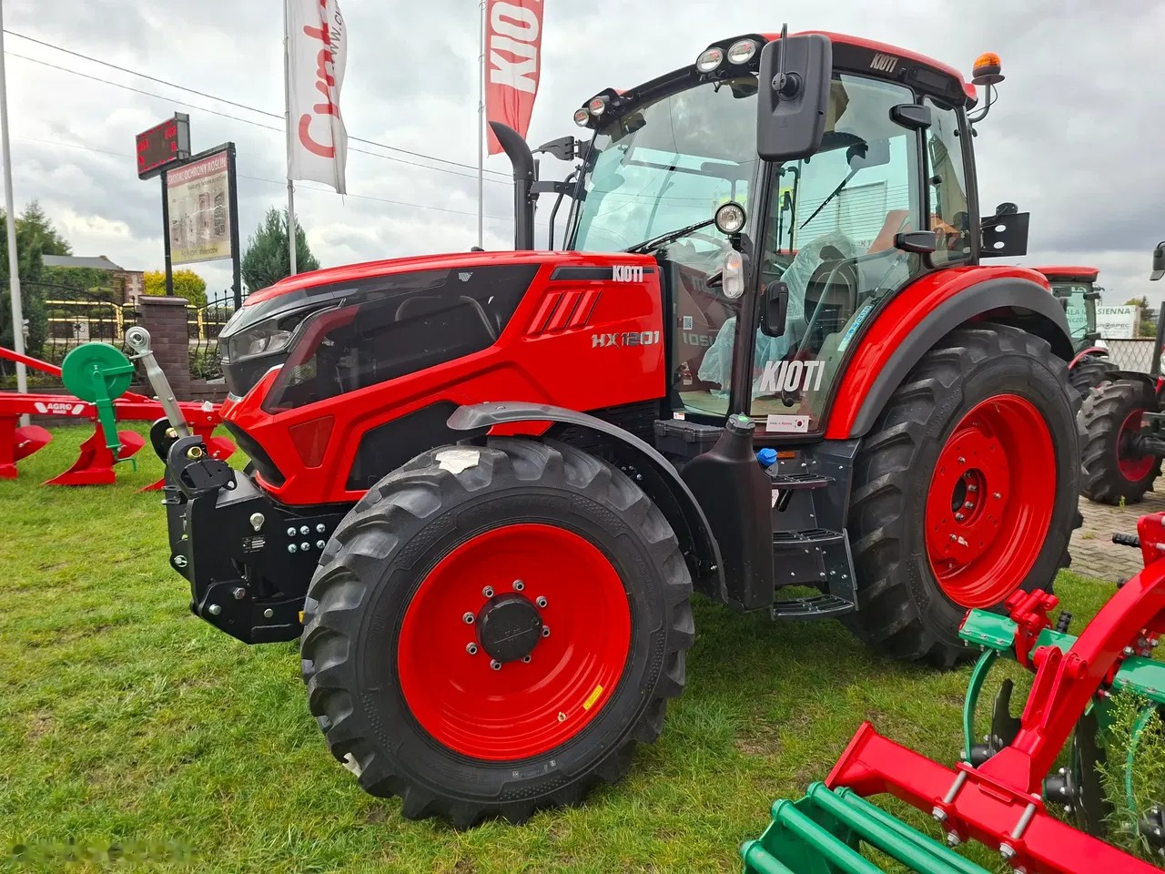 2025 Kioti HX9010PC, 1 mth, Import Auf Lager in der EU — Foto 2 z 13