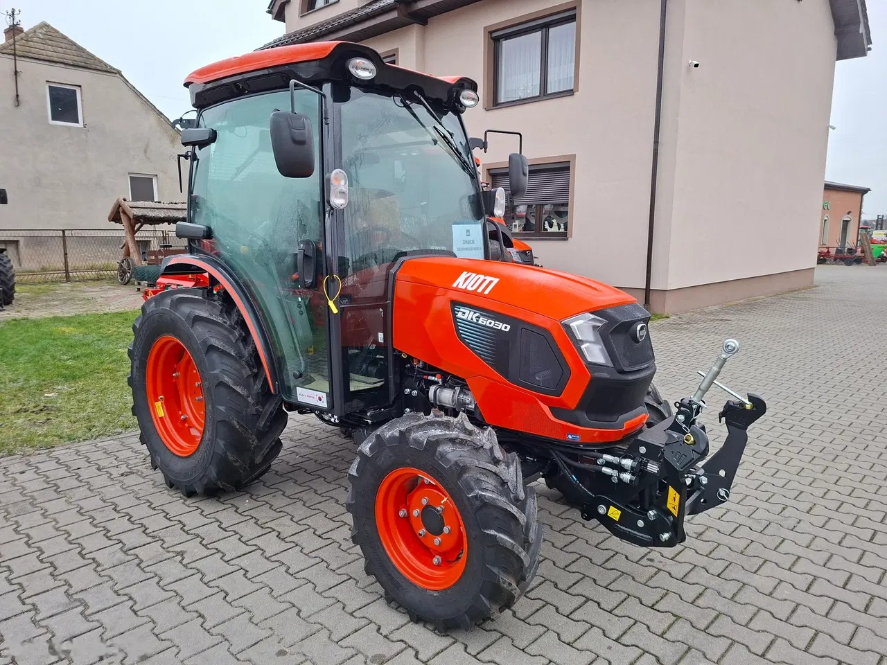 2025 Kioti DK6030C, 1 mth, Import Auf Lager in der EU — Foto 2 z 6