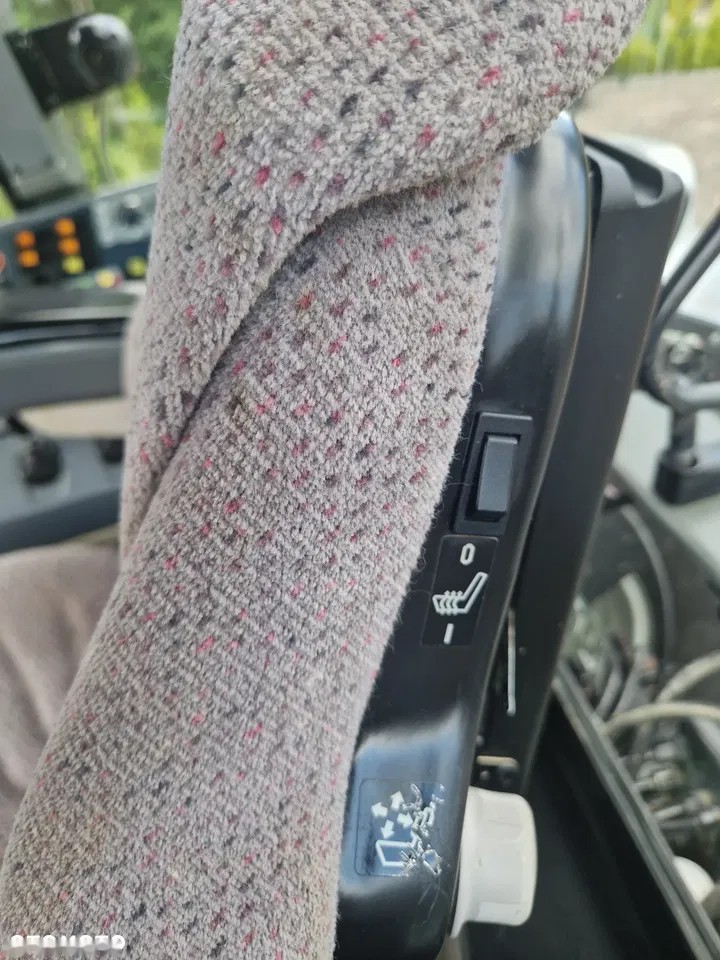 2006 Valtra T190, 9.624 mth, Import Auf Lager in der EU — Foto 12 z 24