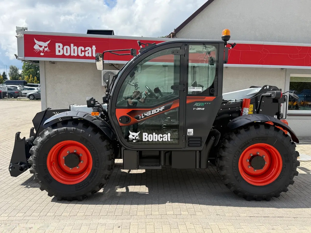 2026 Bobcat TELESKOPICKÝ, Import Auf Lager in der EU — Foto 3 z 8