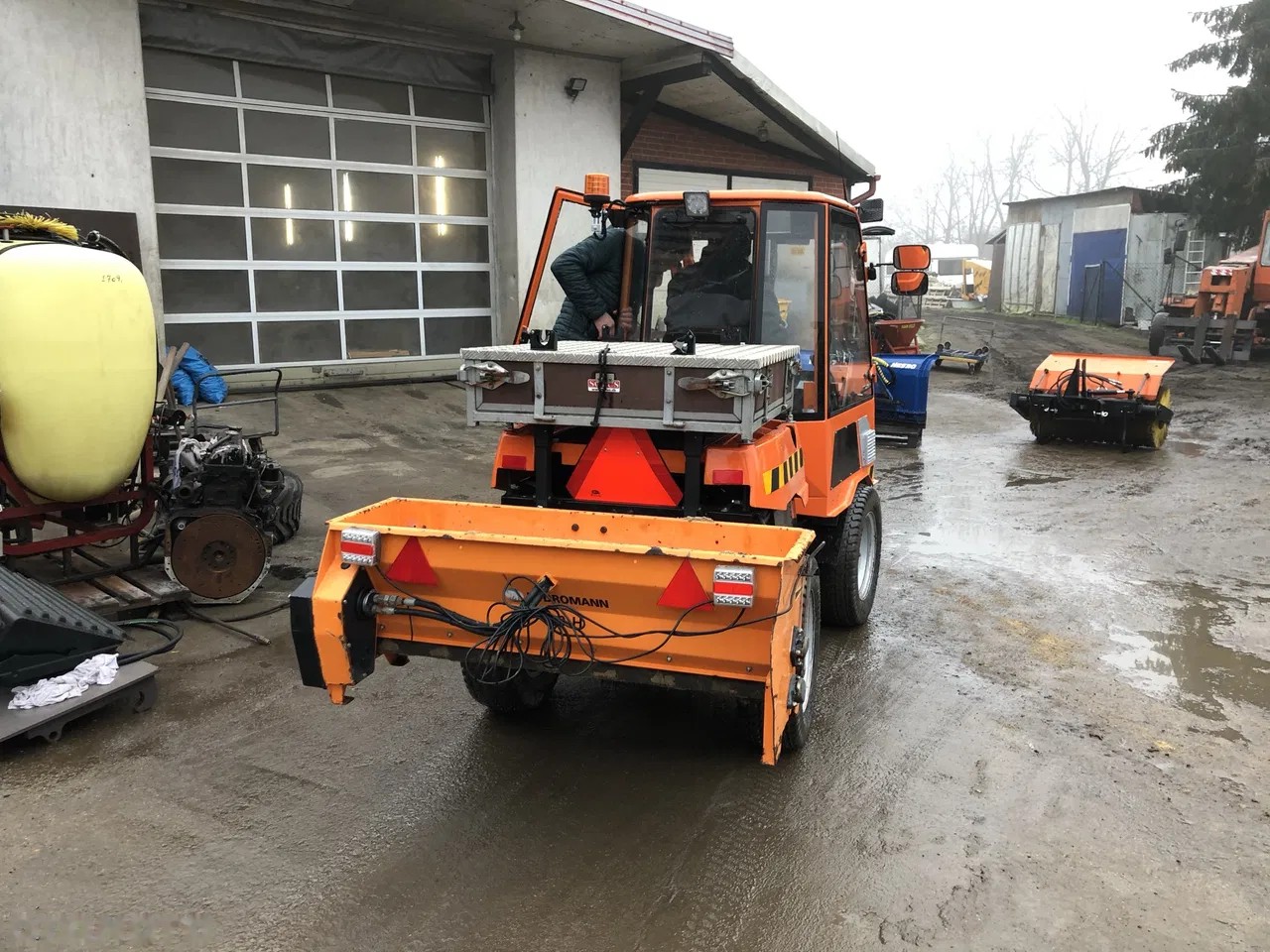 2008 Holder C 242, 1.700 mth, Import Auf Lager in der EU — Foto 4 z 24