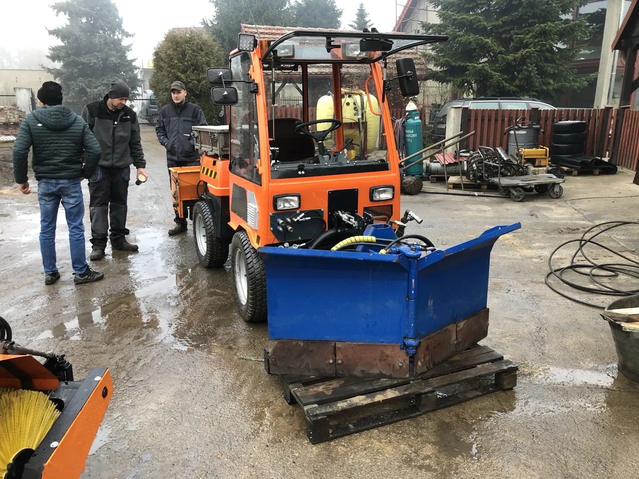 2008 Holder C 242, 1.700 mth, Import Auf Lager in der EU — Foto 7 z 24