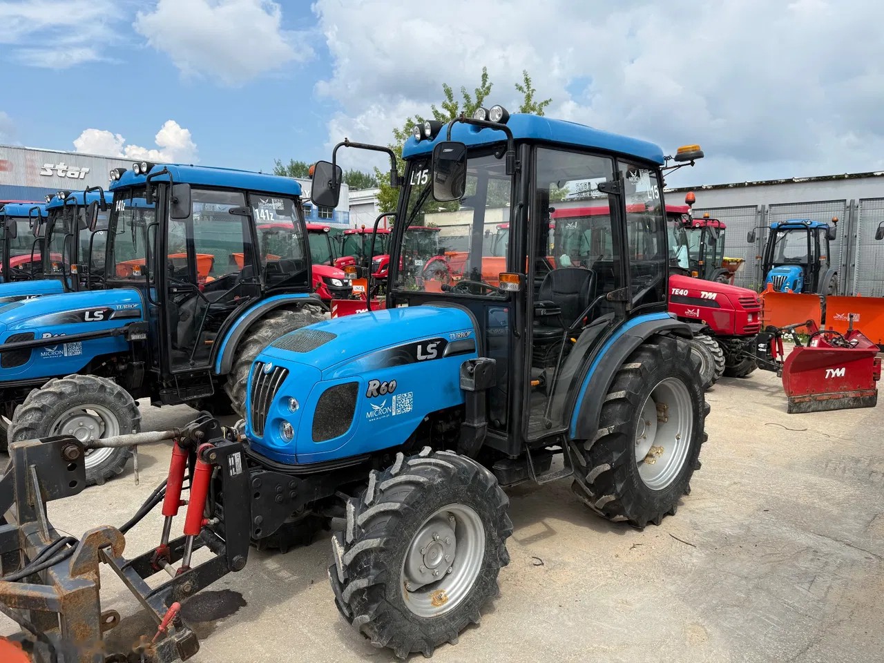 2015 Ls Traktor RS60, 850 mth, Import Auf Lager in der EU — Foto 1