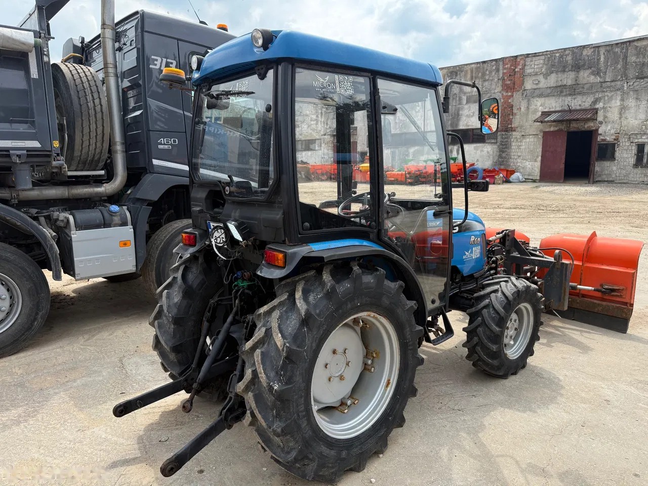 2015 Ls Traktor RS60, 850 mth, Import Auf Lager in der EU — Foto 3 z 24