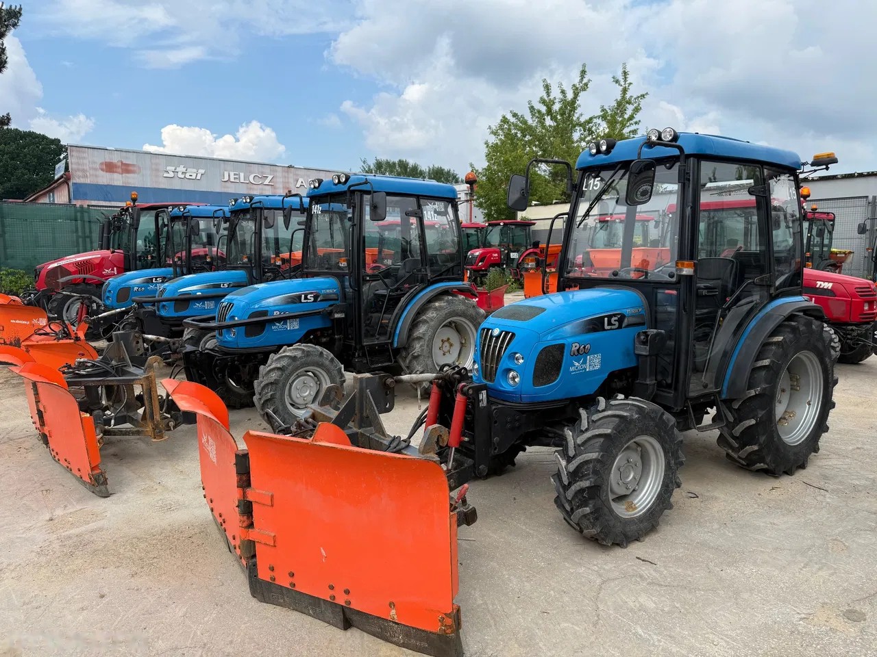 2015 Ls Traktor RS60, 850 mth, Import Auf Lager in der EU — Foto 5 z 24