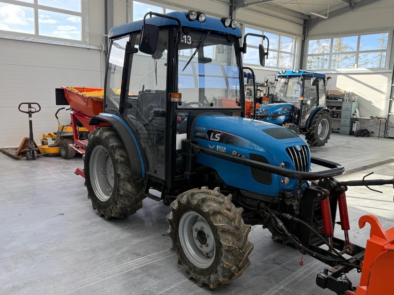 2015 Ls Traktor RS60, 850 mth, Import Auf Lager in der EU — Foto 9 z 24