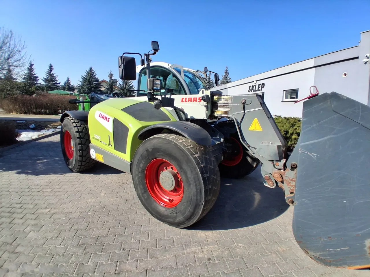 2015 Claas SCORPION 7050, 8.620 mth, Import Auf Lager in der EU — Foto 1 | AMECAR 2015 Claas SCORPION 7050, 8.620 mth, Import Auf Lager in der EU — Foto 1