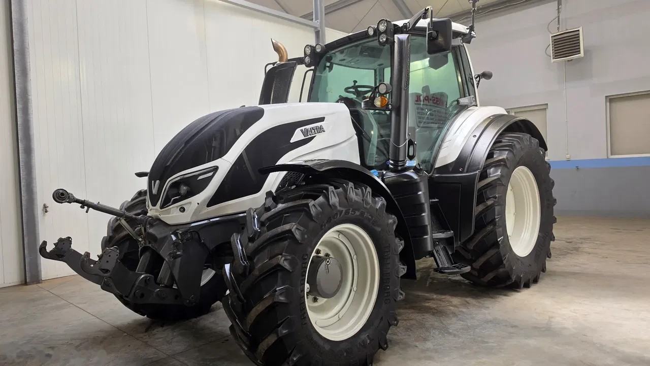 2015 Valtra, 4.200 mth, Import Auf Lager in der EU — Foto 13 z 24