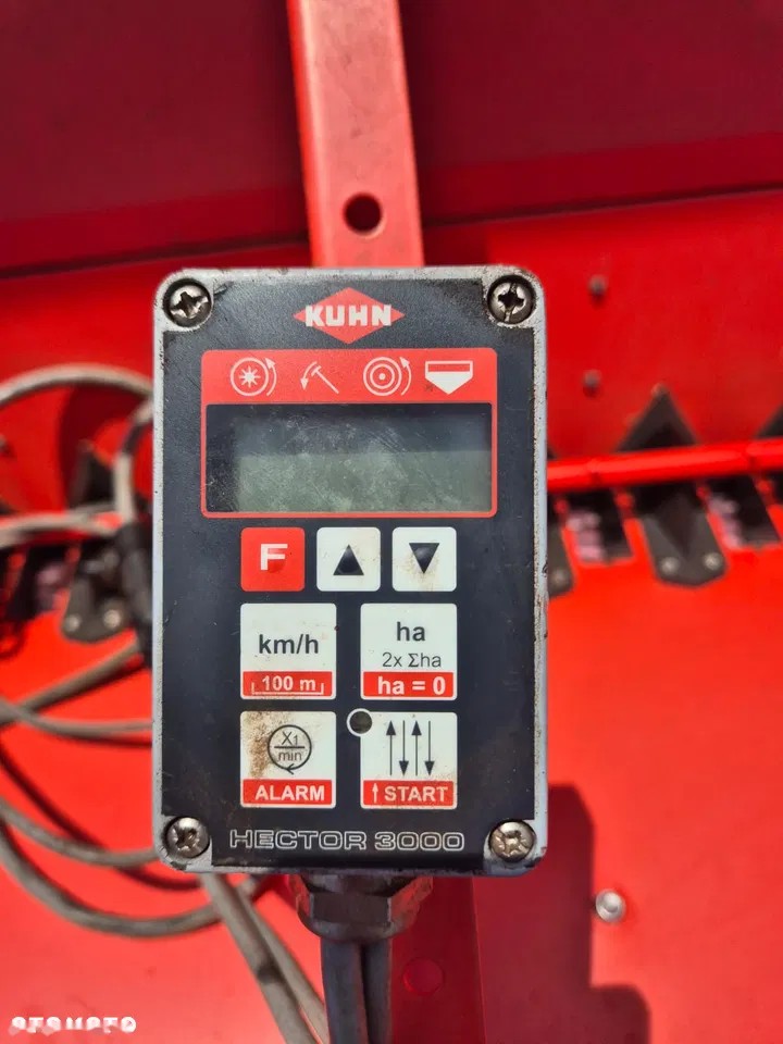 2014 Kuhn Combilinger Integra 3003, Import Auf Lager in der EU — Foto 4 z 9