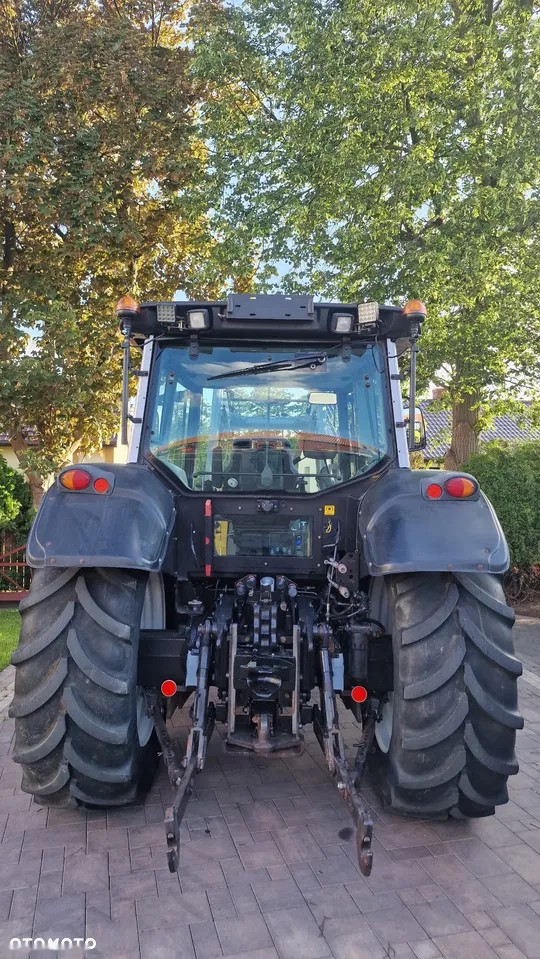 2007 Valtra N121, 12.300 mth, Import Auf Lager in der EU — Foto 2 z 24