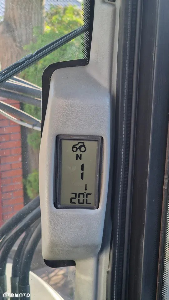 2007 Valtra N121, 12.300 mth, Import Auf Lager in der EU — Foto 8 z 24