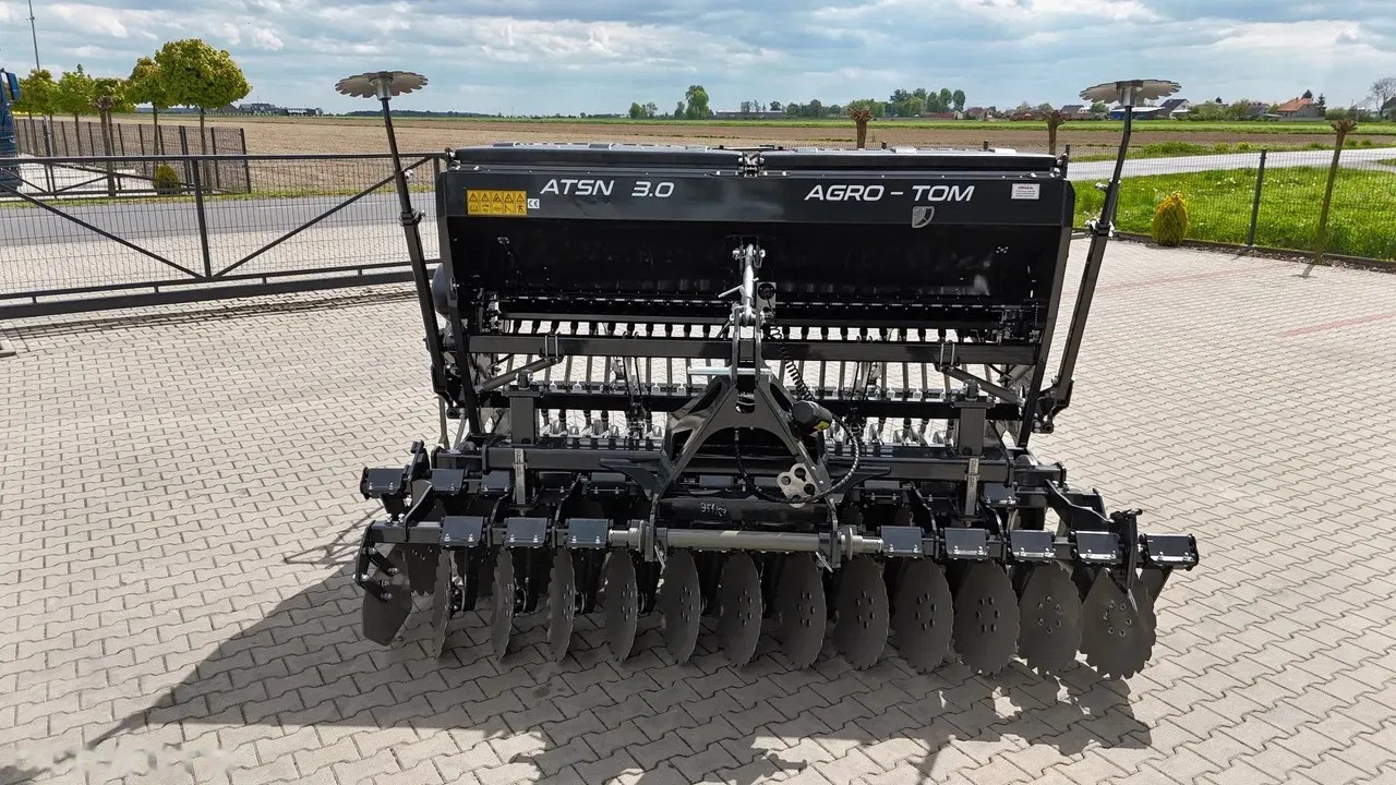 2026 Agro-Tom SPT 3, Import Auf Lager in der EU — Foto 7 z 15