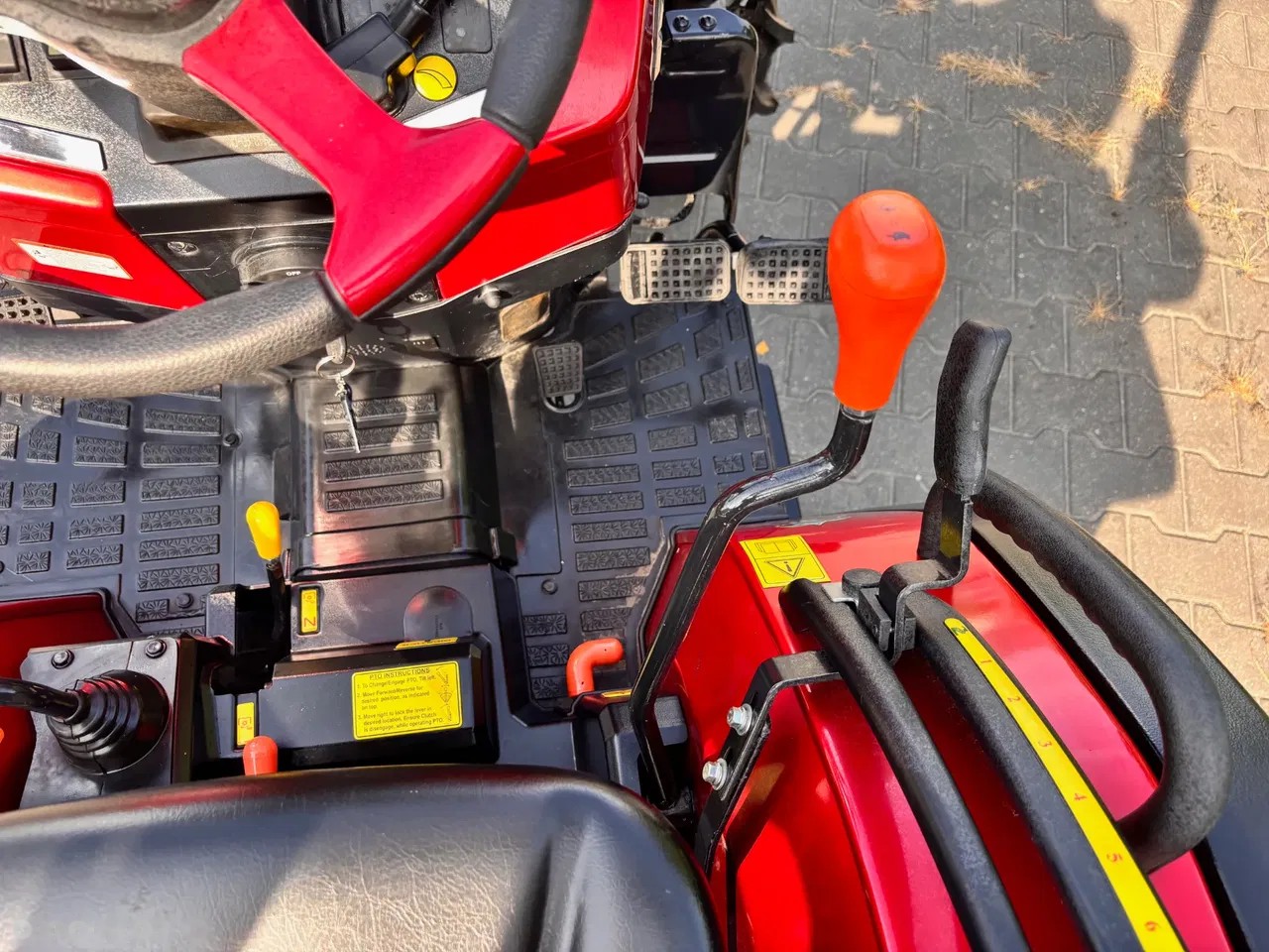 2023 Solis 22 4WD, Import Auf Lager in der EU — Foto 5 z 14