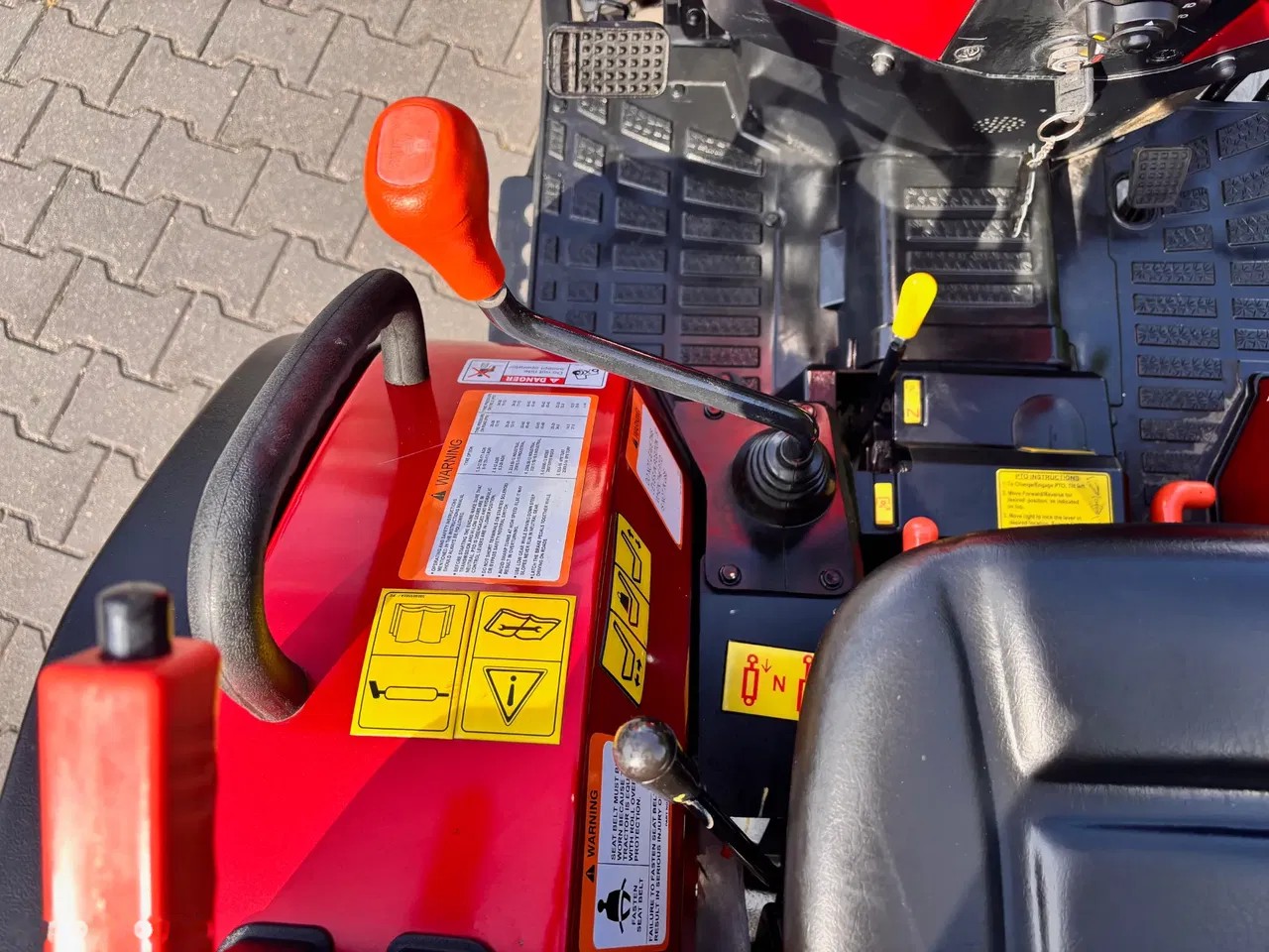 2023 Solis 22 4WD, Import Auf Lager in der EU — Foto 6 z 14