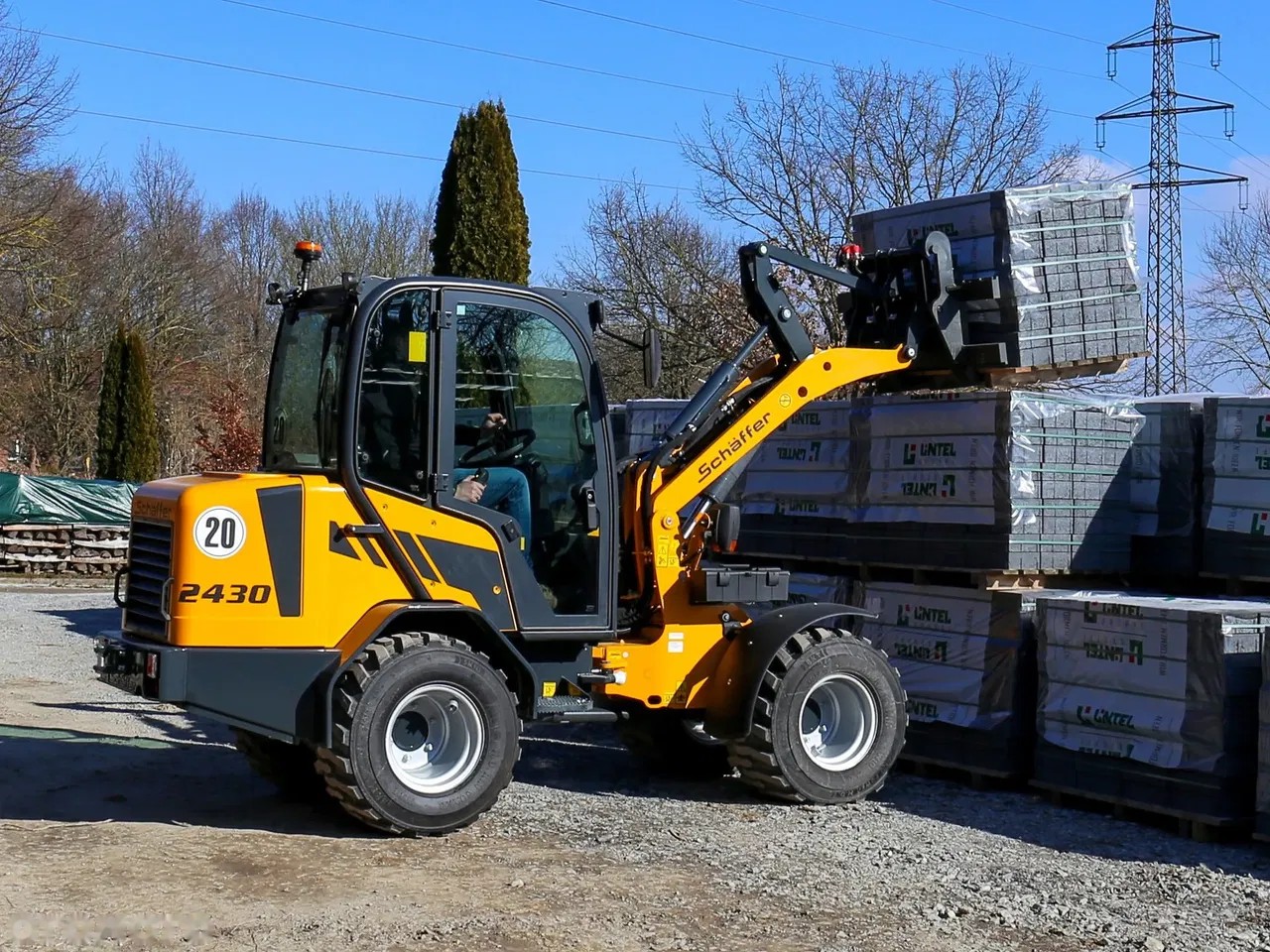 2023 Schaffer 3650T, Import Auf Lager in der EU — Foto 16 z 24