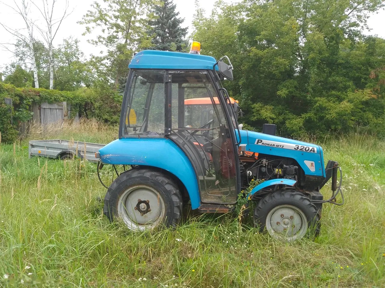2000 Pronar MTZ 320A, 5.902 mth, Import Auf Lager in der EU — Foto 3 z 5