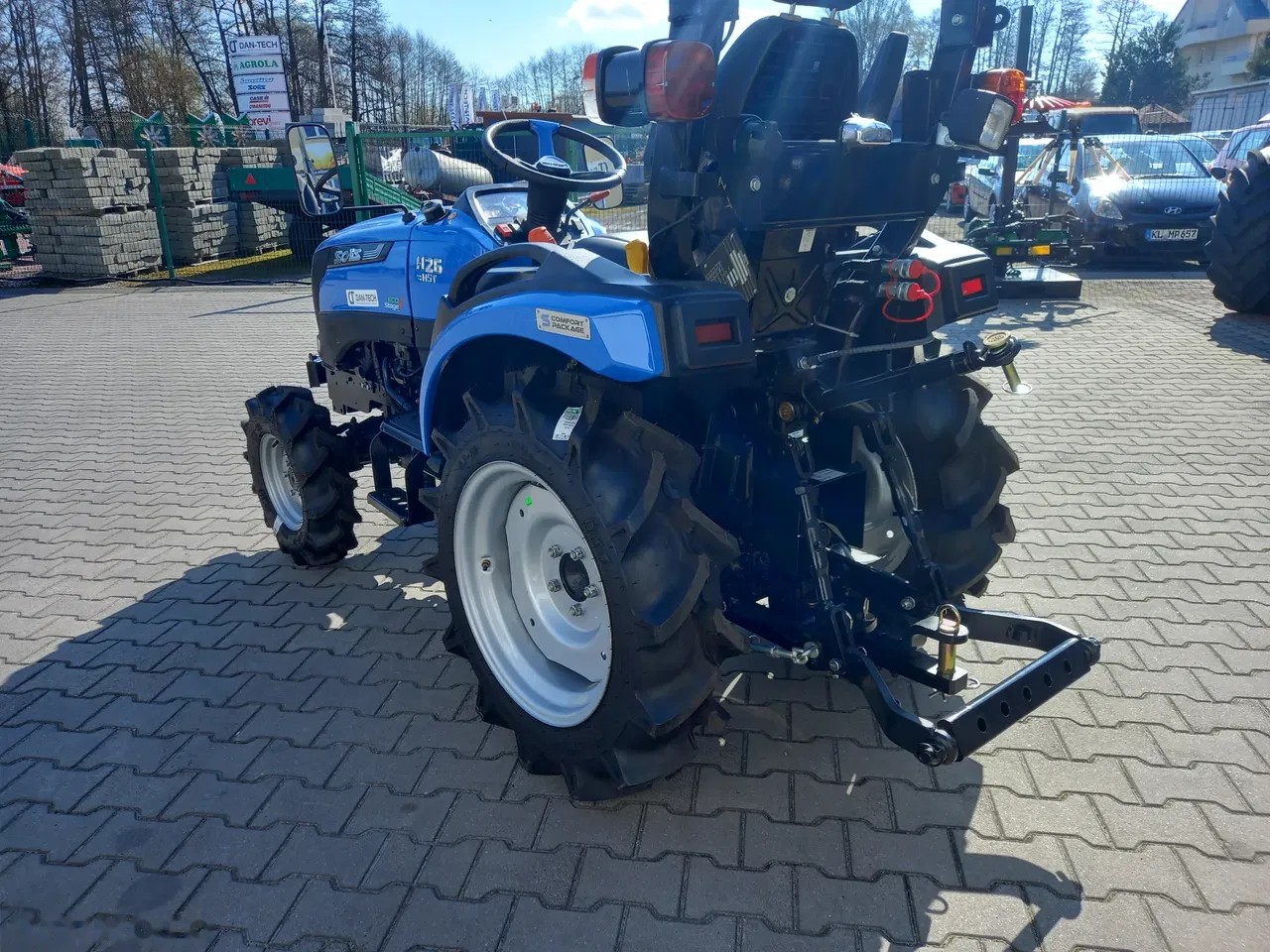 2025 Solis, Import Auf Lager in der EU — Foto 5 z 12
