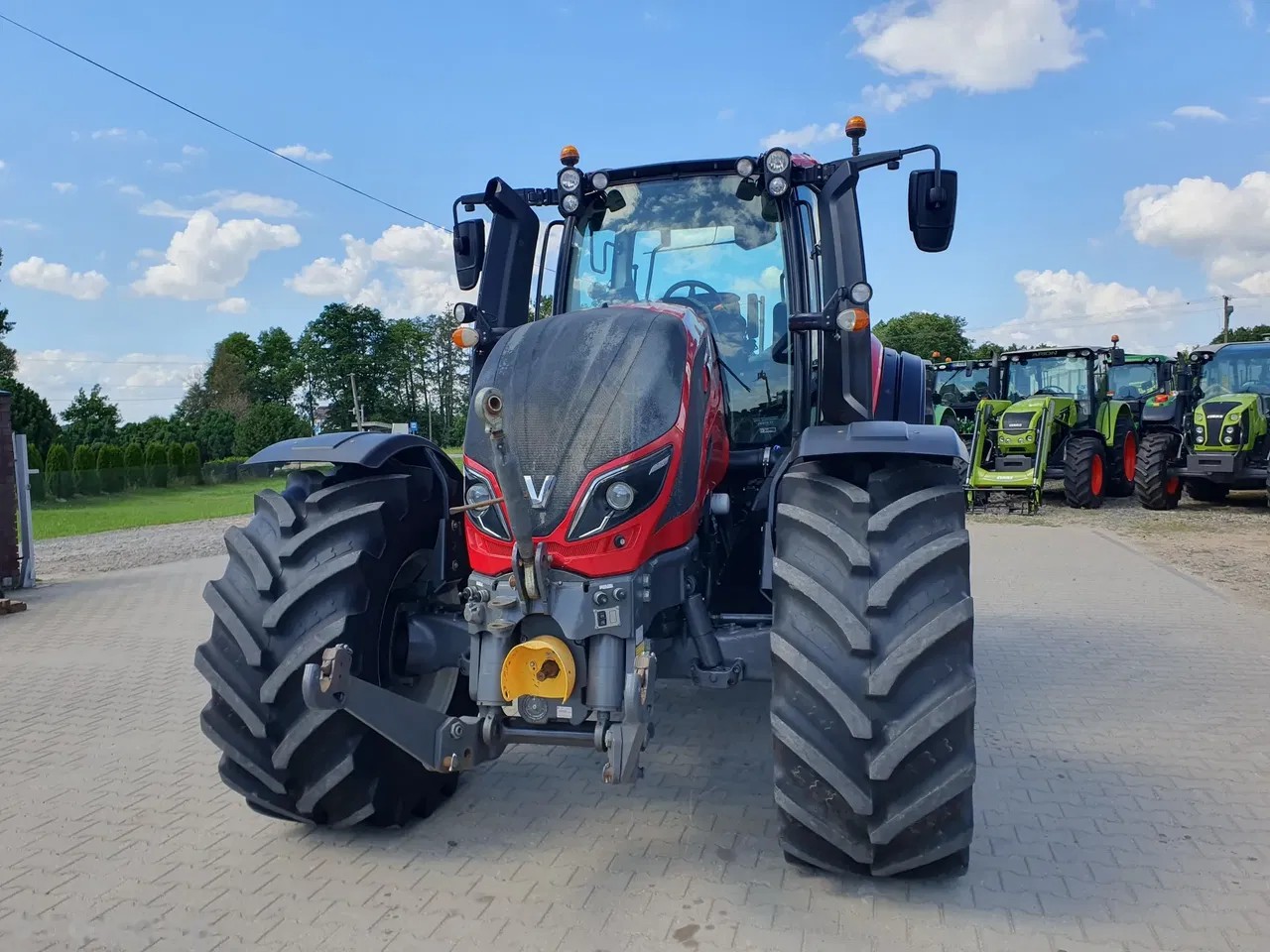 2020 Valtra T154 Versu, 5.946 mth, Import Auf Lager in der EU — Foto 2 z 24