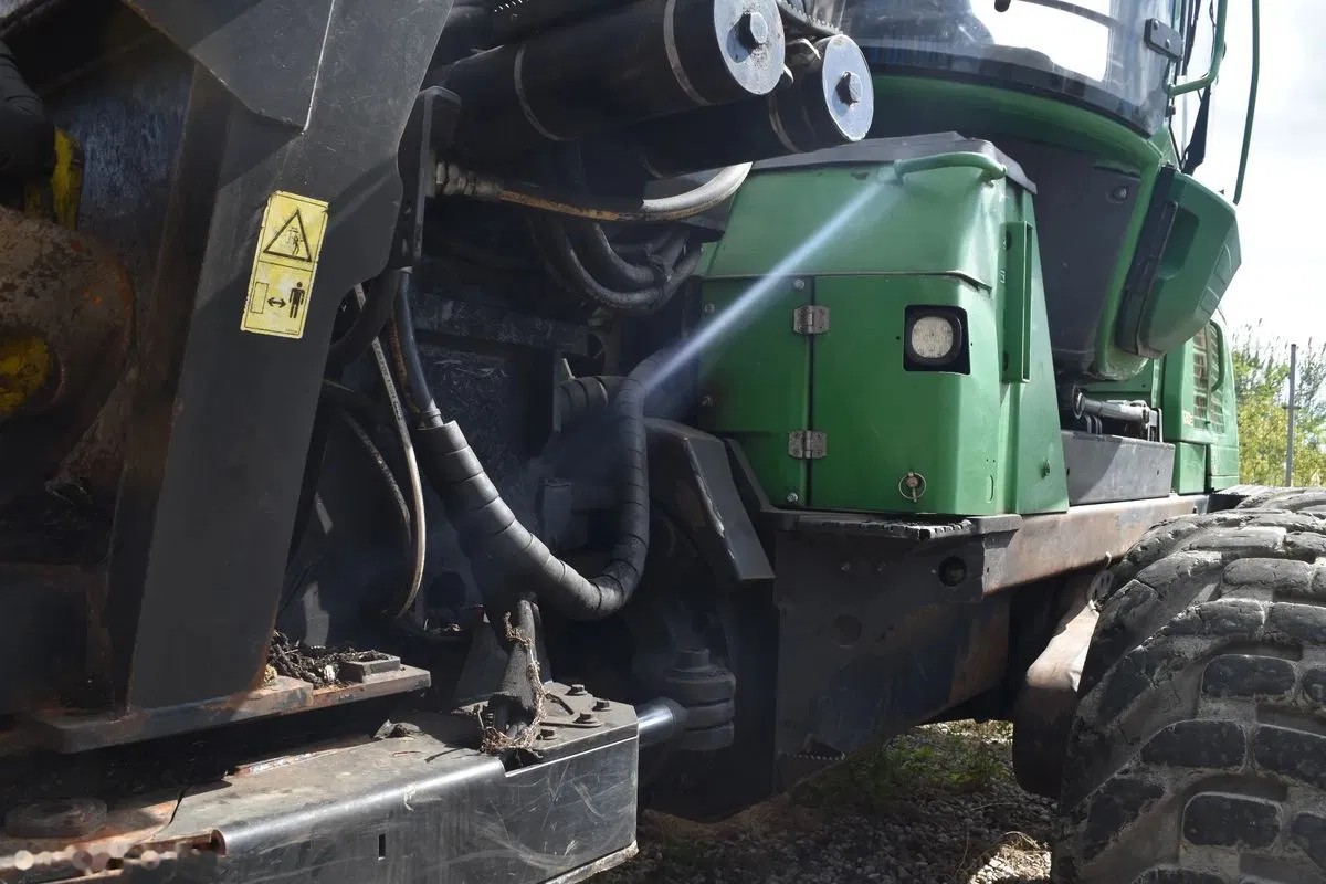 2014 John Deere 1210E, Import Auf Lager in der EU — Foto 9 z 21