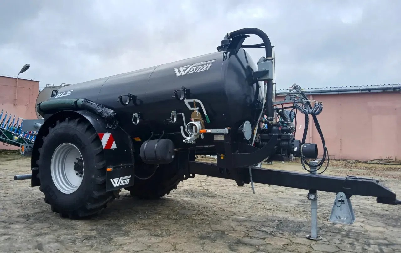 2023 Western WF8LS, Import Auf Lager in der EU — Foto 1