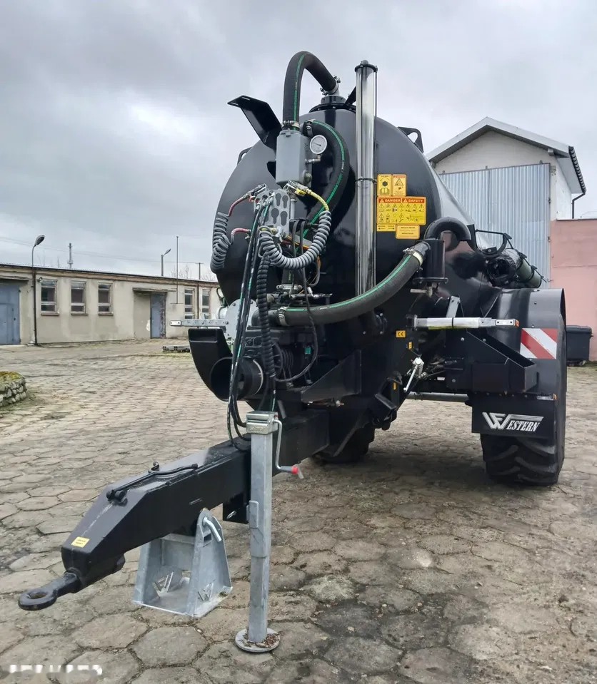 2023 Western WF8LS, Import Auf Lager in der EU — Foto 6 z 9