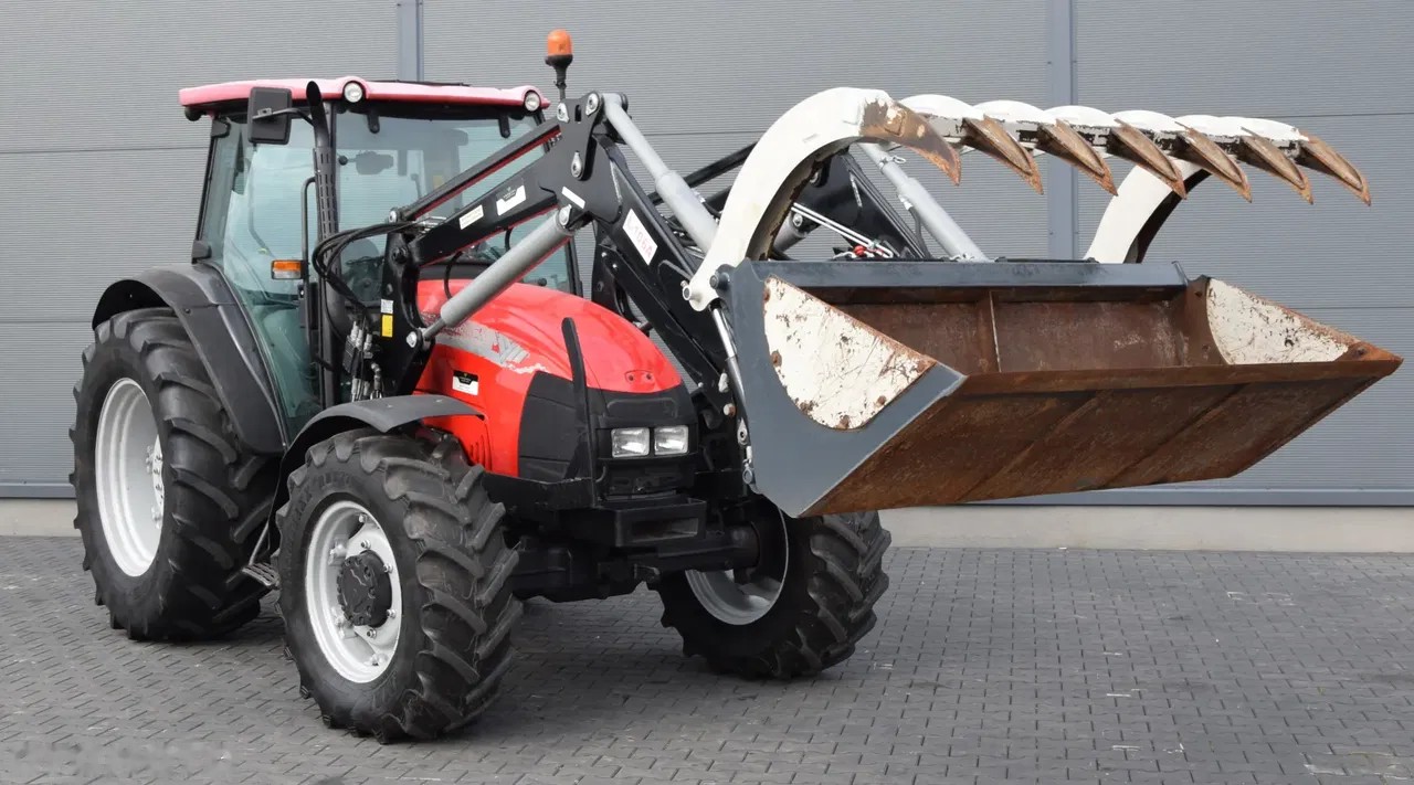 2008 Mccormick C105 MAX, 11.958 mth, Import Auf Lager in der EU — Foto 1
