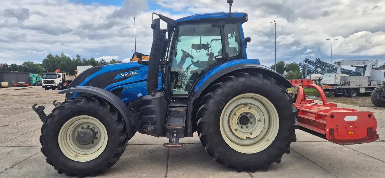 2016 Valtra T234, 7.500 mth, Import Auf Lager in der EU — Foto 6 z 19