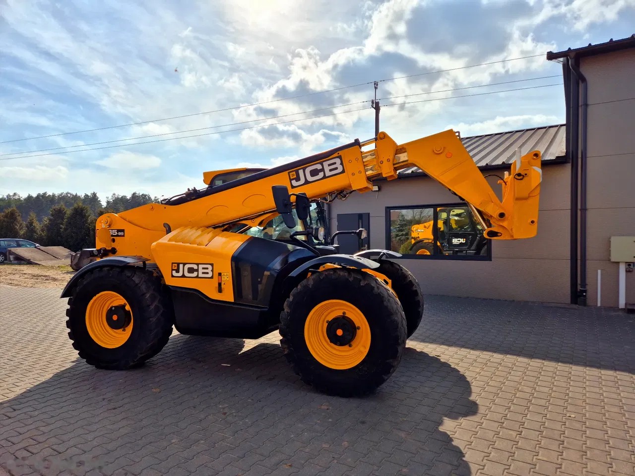 2019 JCB 535, 6.400 mth, Import Auf Lager in der EU — Foto 1 | AMECAR 2019 JCB 535, 6.400 mth, Import Auf Lager in der EU — Foto 1