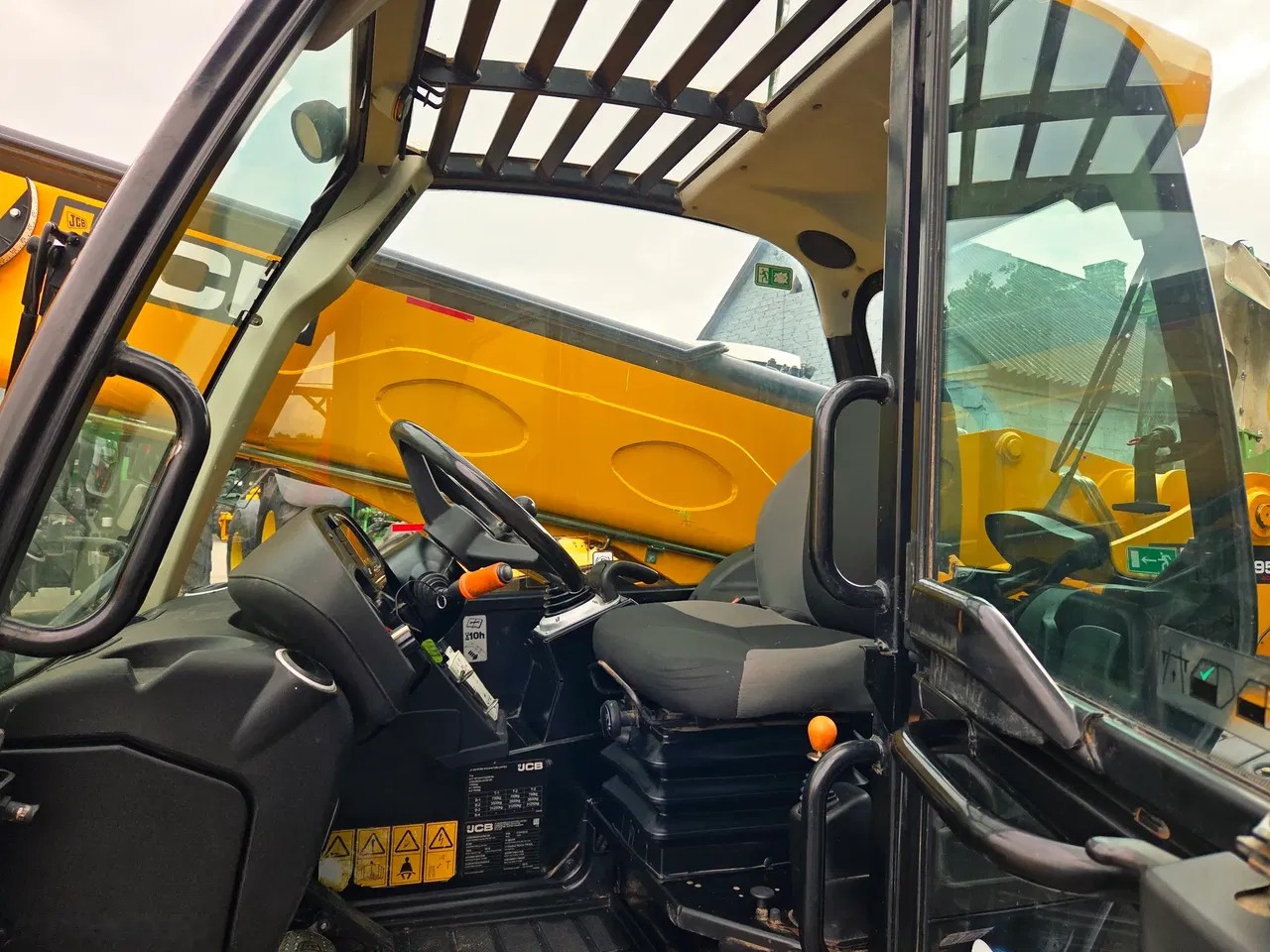 2019 JCB 535, 6.400 mth, Import Auf Lager in der EU — Foto 4 z 15