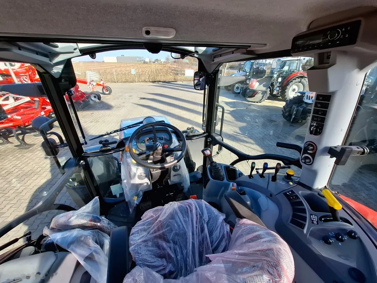 2025 Steyr Plus 4090, Import Auf Lager in der EU — Foto 7 z 8