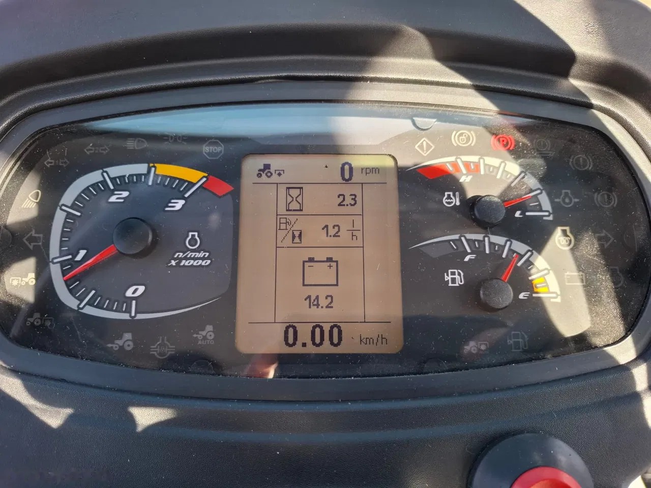 2025 Steyr Plus 4090, Import Auf Lager in der EU — Foto 8 z 8